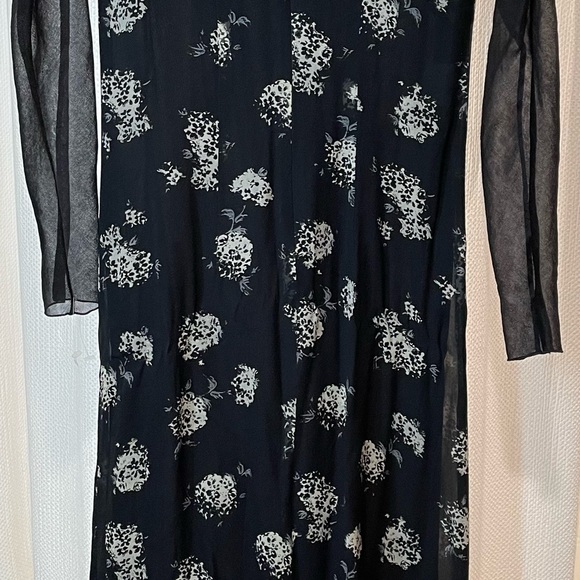AMULETI woman’s dress. Size 6 - Picture 2 of 14